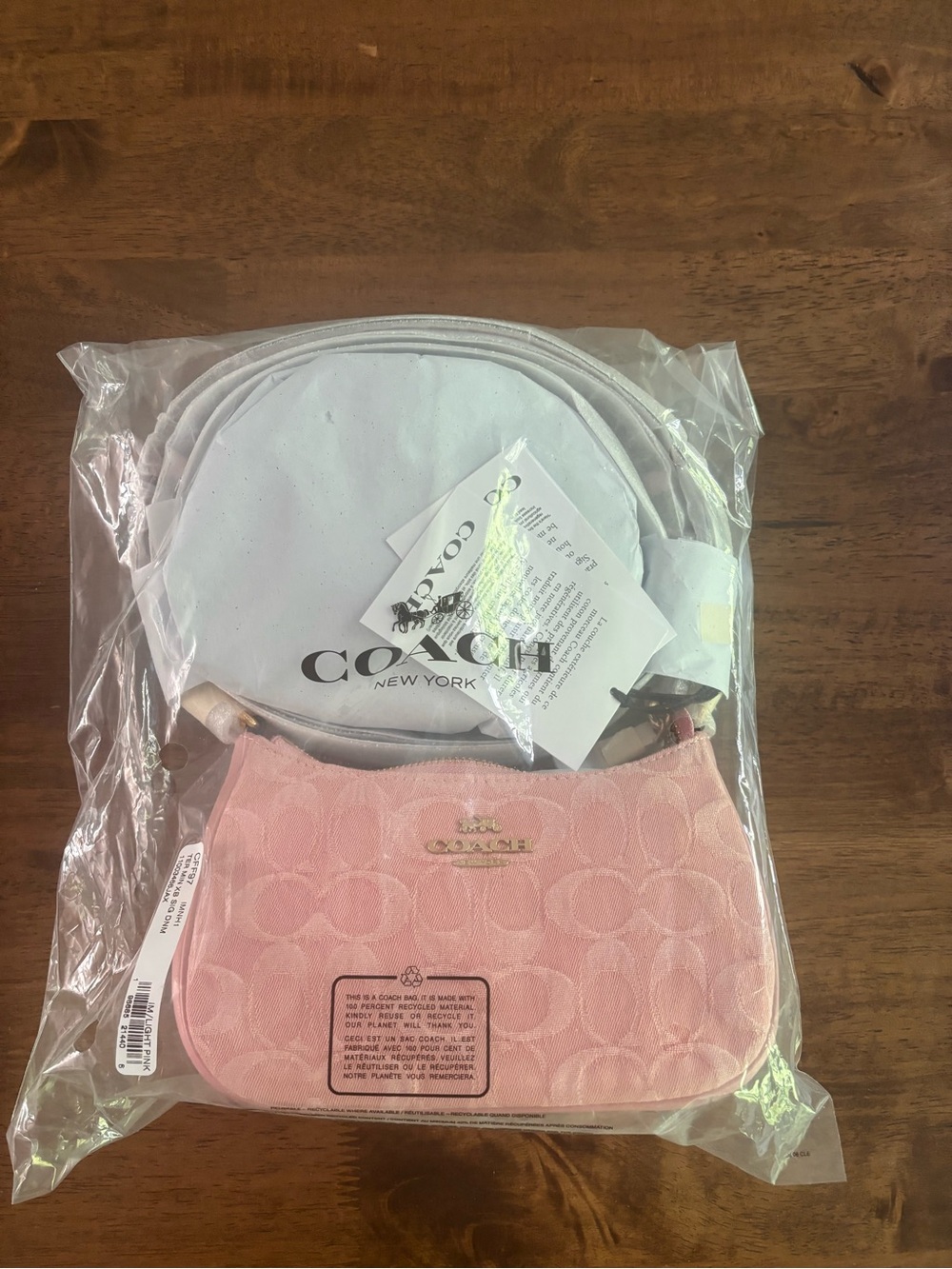 Coach Teri Mini Bag In Light Pink Signature Denim NWT - Picture 3 of 4